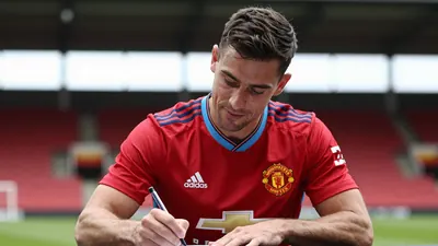 Manchester United Transfer Update: Completed Deals and Summer Signings
