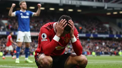 Manchester United conceded a stoppage-time equalizer to draw 2-2 with Everton, leaving them 11th in the Premier League table
