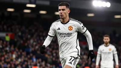 Anderson Set to Make Manchester United Debut