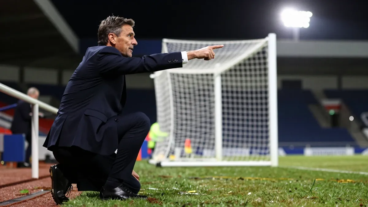 Manchester United technical director Jason Wilcox is leaning towards appointing Eddie Howe if Michael Carrick is sacked...