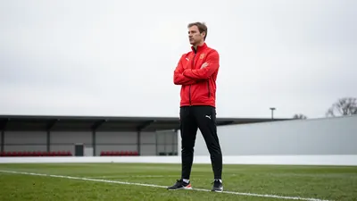 Michael Carrick confirms Manchester United will target defensive signings in January, with left-back and centre-back the...