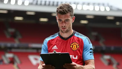 Manchester United Target Crystal Palace's Wharton
