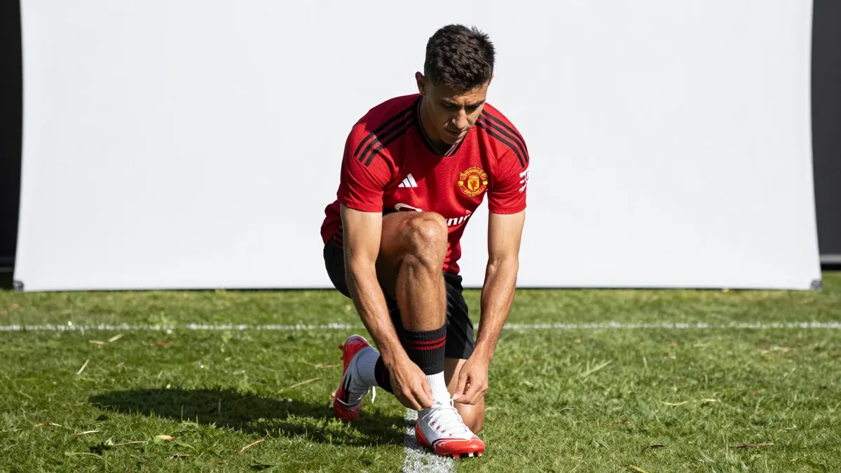 Manchester United are understood to be furious with Arsenal after youngster JJ Gabriel formally requested the...