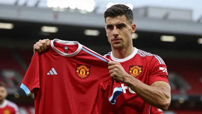 Manchester United Confirm New Training Kit Sponsor in Betway Deal