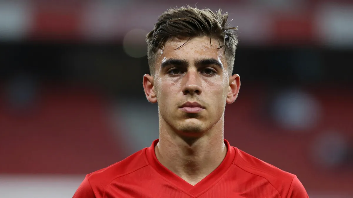 Manchester United eye Arsenal defender Myles Lewis-Skelly transfer
