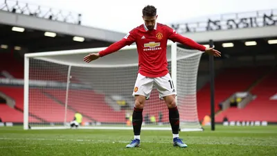 Gary Neville has identified Antony and Angel Di Maria as Manchester United's poorest value signings since Sir Alex...